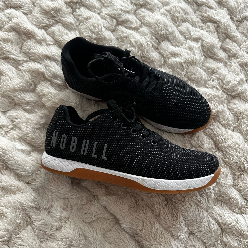 Nobull ladies trainer size 7.5